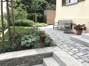 Scheuermann-Naturstein-Showroom-Pflaster-21